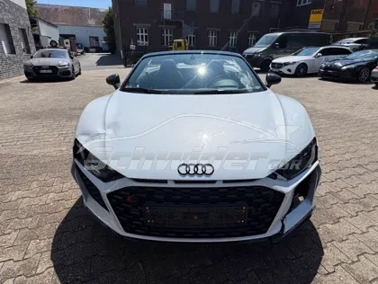 Audi R8 Spyder 5.2 FSI V10 Quattro — Aufnahme 3 von 25