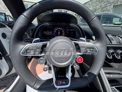 Audi R8 Spyder 5.2 FSI V10 Quattro — Aufnahme 14 von 25
