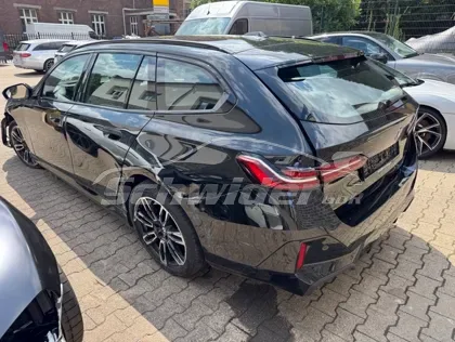 BMW 540 d xDrive Touring M Sport Head-Up Harman — Aufnahme 4 von 25
