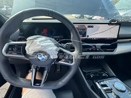 BMW 540 d xDrive Touring M Sport Head-Up Harman — Aufnahme 23 von 25