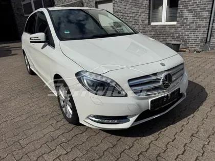 Mercedes-Benz B 180 — Aufnahme 2 von 24
