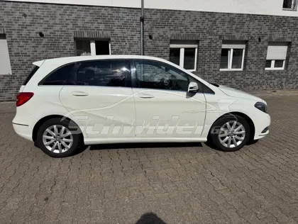 Mercedes-Benz B 180 — Aufnahme 11 von 24