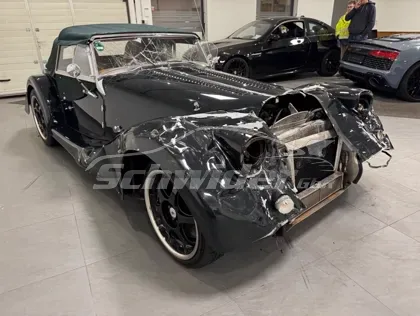 Morgan Plus 8 V8 4.8 Automatik — Aufnahme 8 von 24