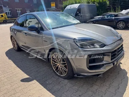 Porsche Cayenne Coupé E-Hybrid Black Edition Sport Design — Aufnahme 1 von 25