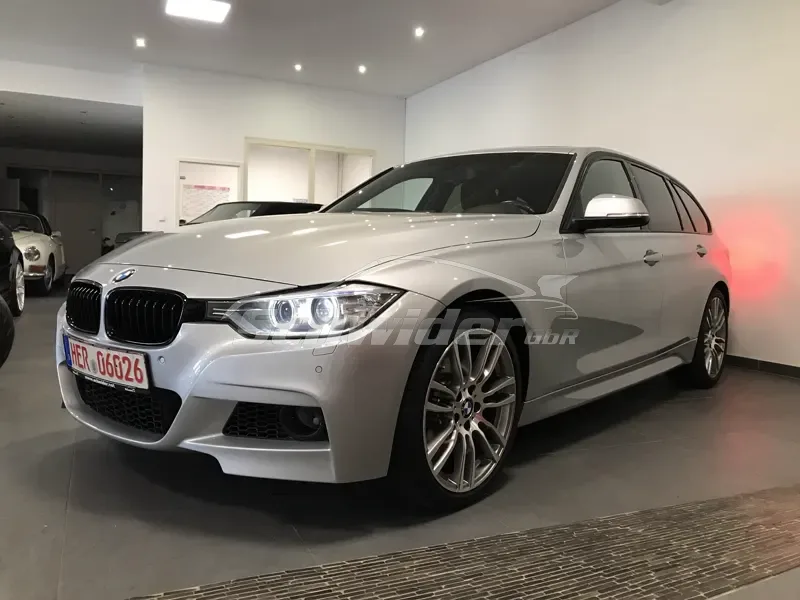 BMW 3er Touring in der Halle